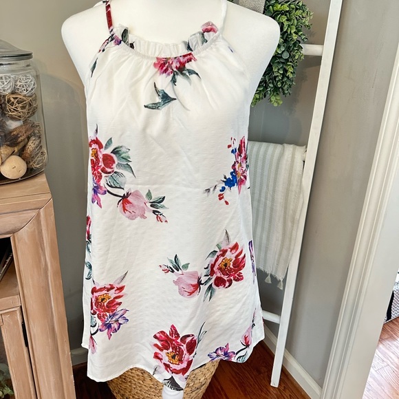 ☀️BNWOT Floral Print Frilled Knot Halter Neck Tank! - Picture 5 of 10